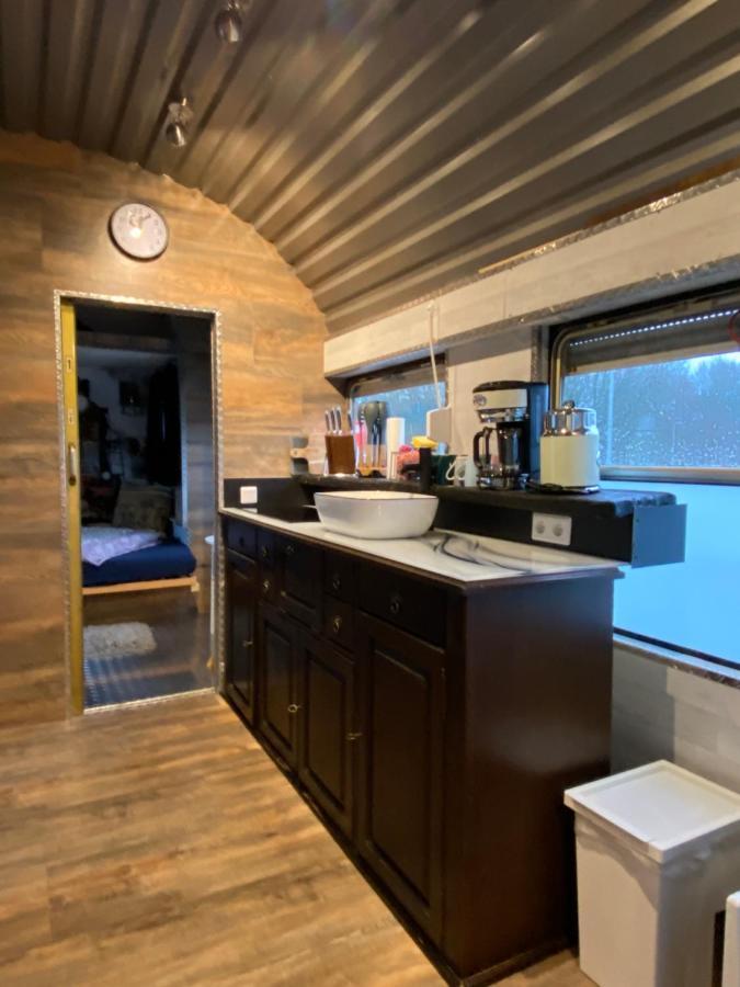 Gleis 2, Waggon Mit Ofen, Optional Mit Whirlpool Und Sauna Dahlem  Εξωτερικό φωτογραφία